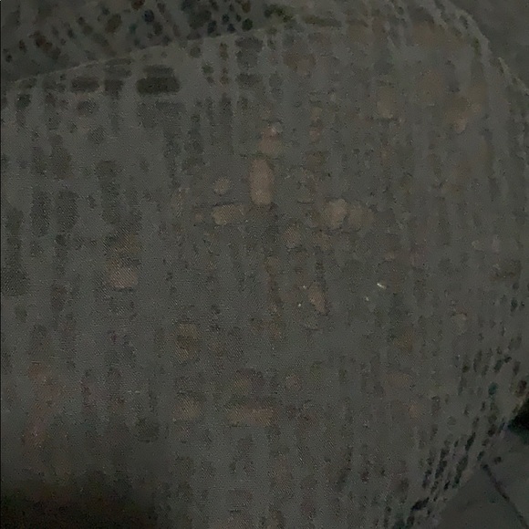 Black dress - Picture 3 of 4